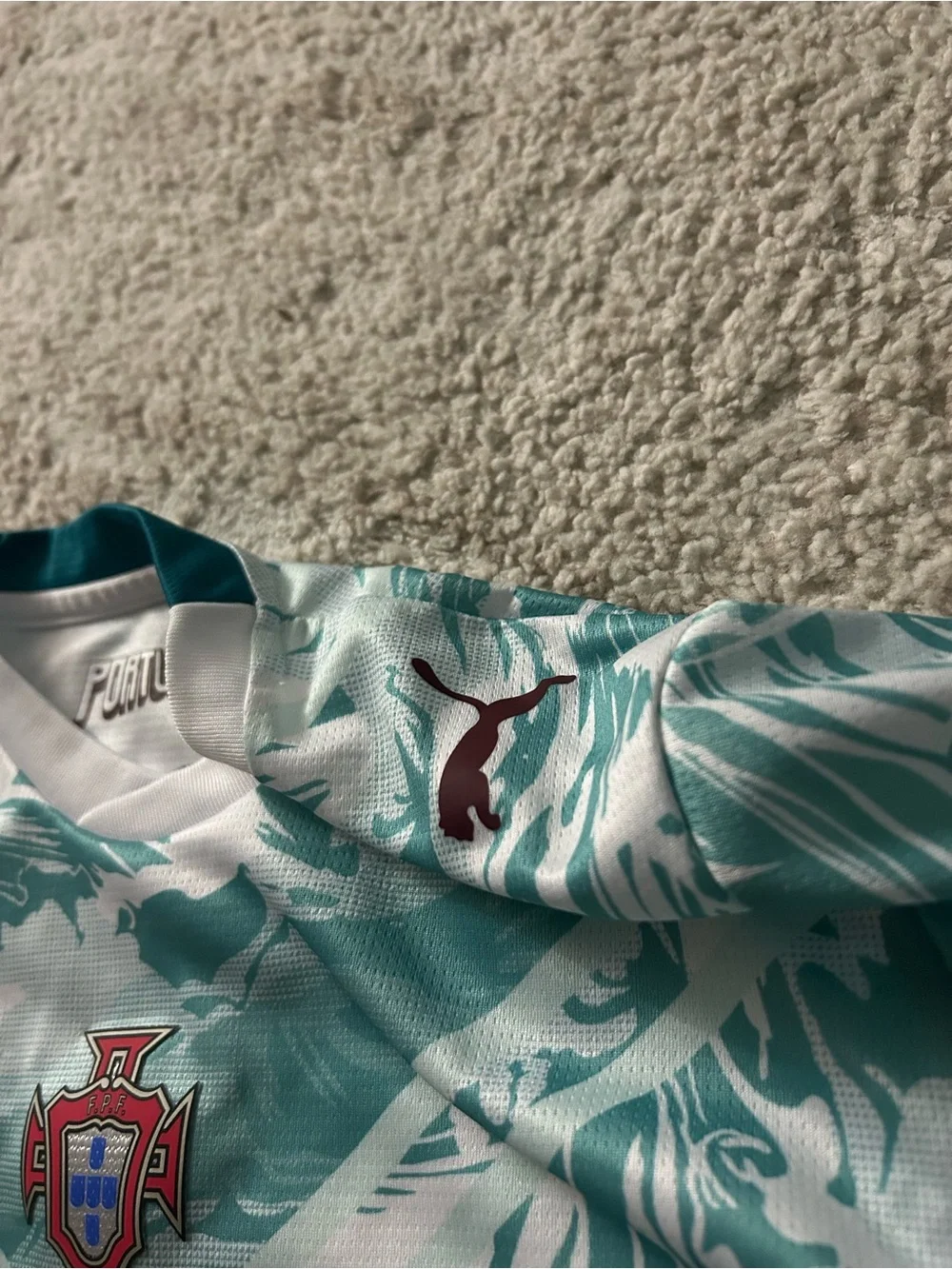 Puma Kids Teal and White Portugal World Cup 2026 WITH SHORTS new
